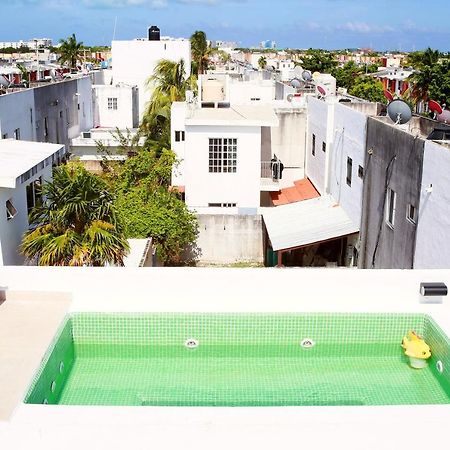 Apartamento privado, NUEVO Rooftop, AC, GRAN WF Cancún Exterior foto