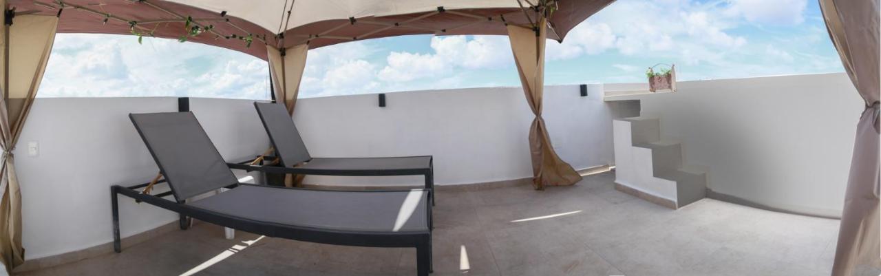 Apartamento privado, NUEVO Rooftop, AC, GRAN WF Cancún Exterior foto