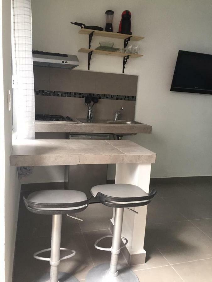 Apartamento privado, NUEVO Rooftop, AC, GRAN WF Cancún Exterior foto